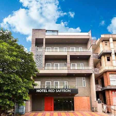 Hotel Red Saffron Nowe Delhi Zewnętrze zdjęcie
