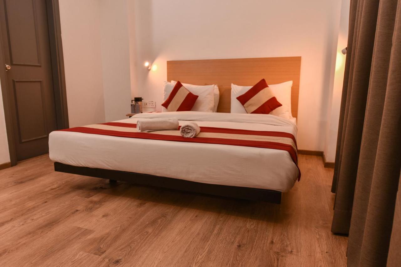 Hotel Red Saffron Nowe Delhi Zewnętrze zdjęcie